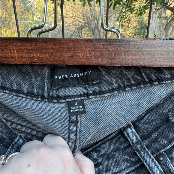 Free Assembly Charcoal Jean Shorts - Picture 4 of 6